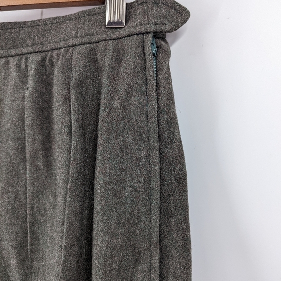 SAINT LAURENT Rive Gauche Wool Aline Skirt - Picture 3 of 5